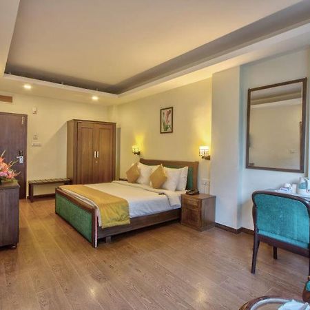 The Katoch Grand Resort Manali  Exterior photo